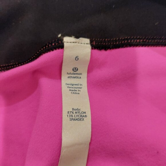 Lululemon Capris Size 6 - Picture 3 of 4